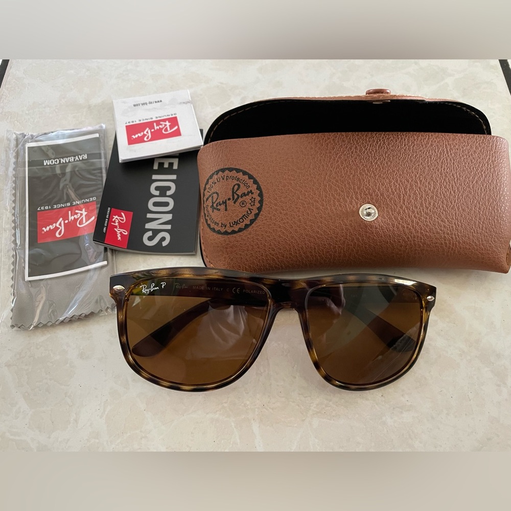 Men’s style 4147 RayBan Sunglasses